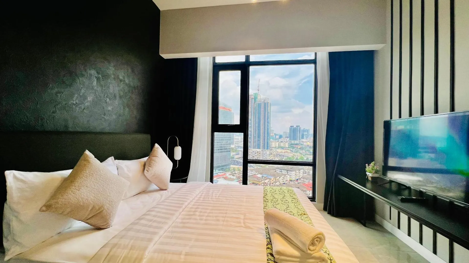 Axon Residences At Bukit Bintang Kuala Lumpur By Comfort Suites Malaysia